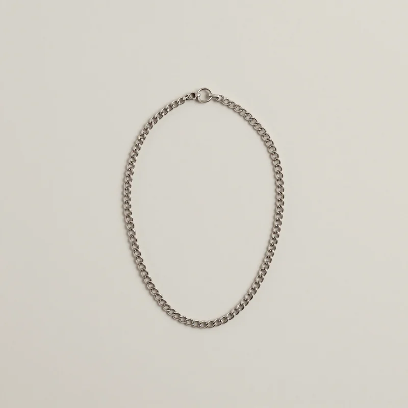 Silver tone wallet chain, illustration of this kind of item